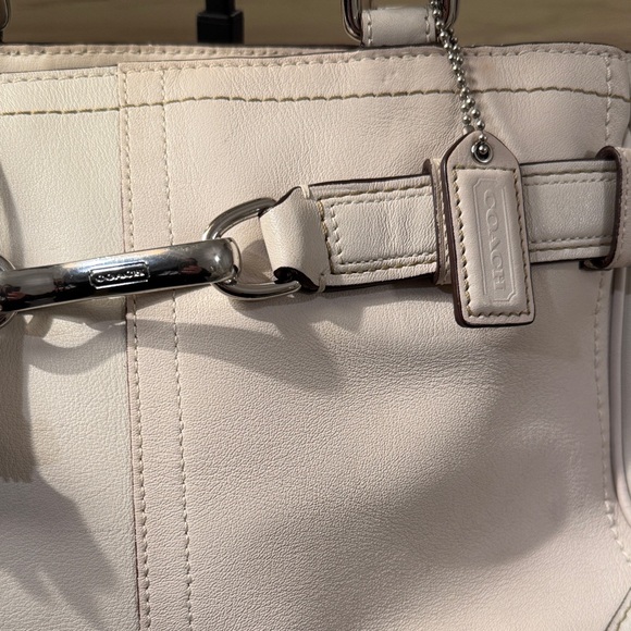Coach Hamptons Cream Satchel Bag - Picture 2 of 8